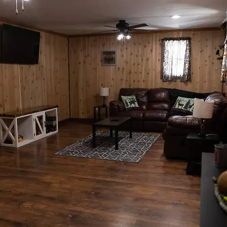 Rustic 2 Bedroom Cabin 20 Mins From Calamus Res. Taylor Exterior photo